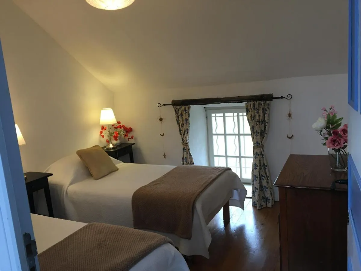 Les Gites Perard Caylus Holiday home