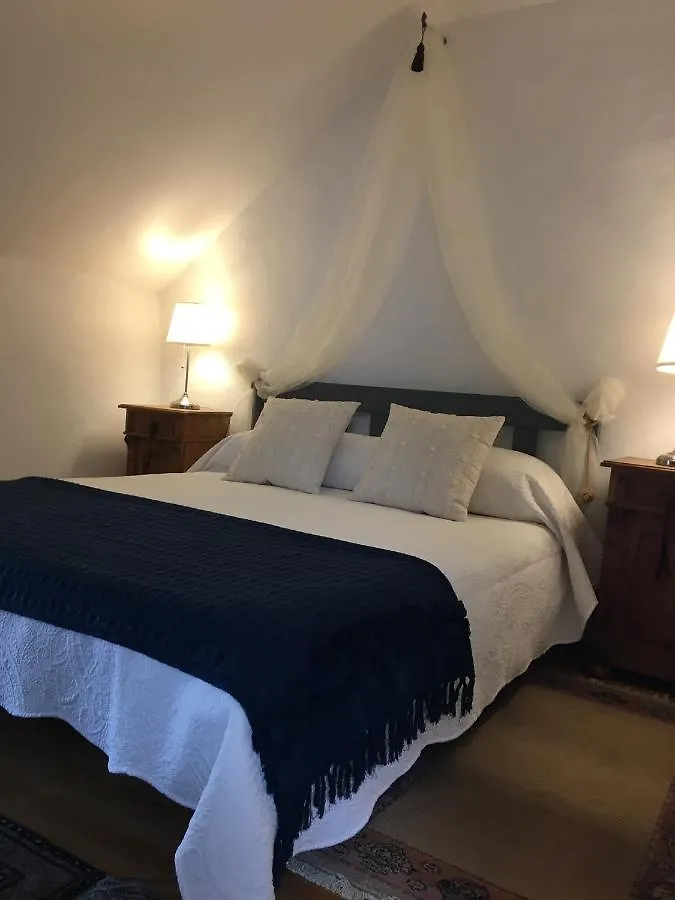 Les Gites Perard Caylus Holiday home