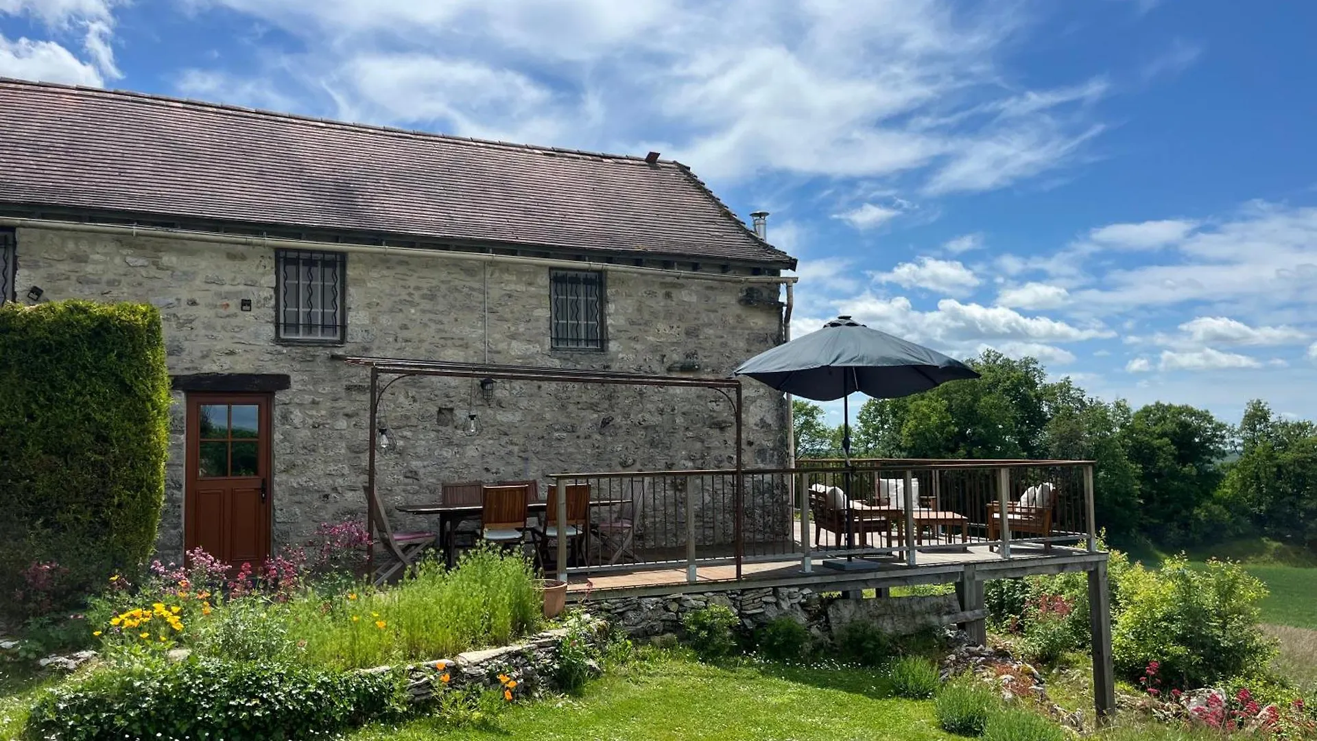 Holiday home Les Gites Perard Caylus France