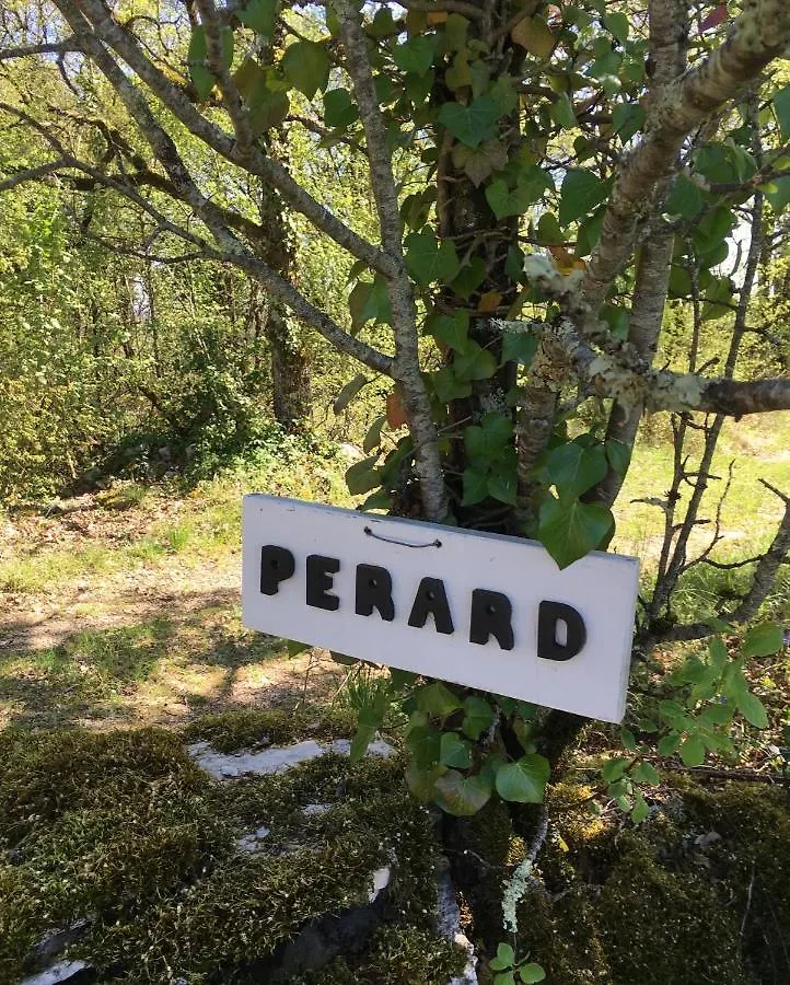 Les Gites Perard Caylus Holiday home