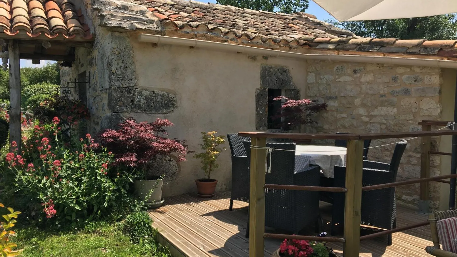 Les Gites Perard Caylus