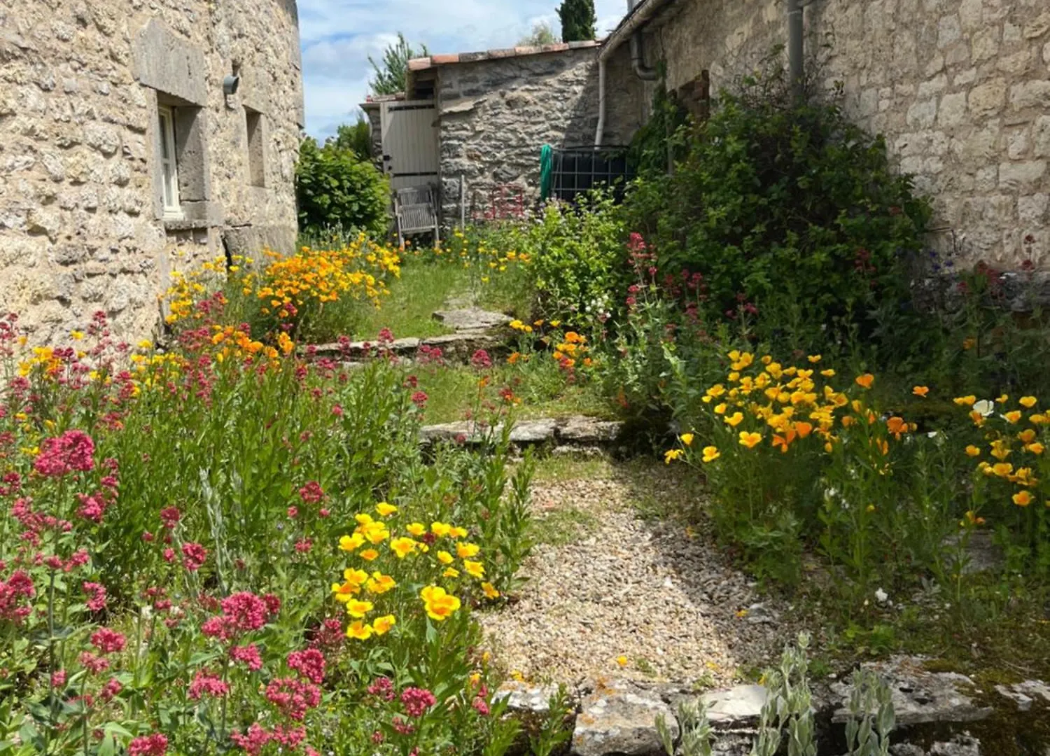 Les Gites Perard Caylus 0*,  France